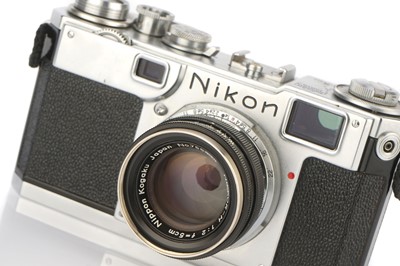 Lot 150 - A Nikon S2 Rangefinder Camera