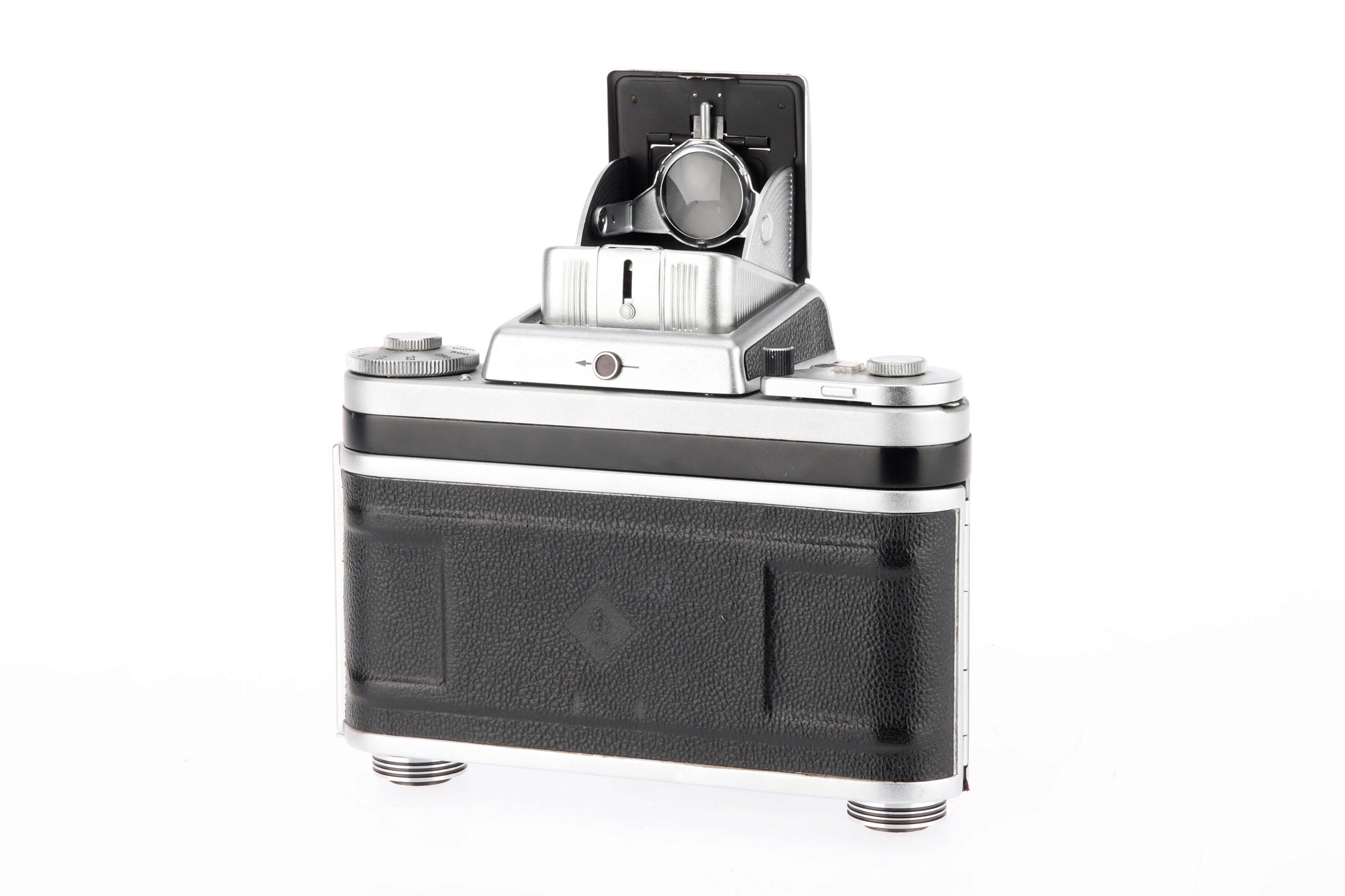 Lot 166 - A Pentacon Six TL Medium Format SLT Camera,