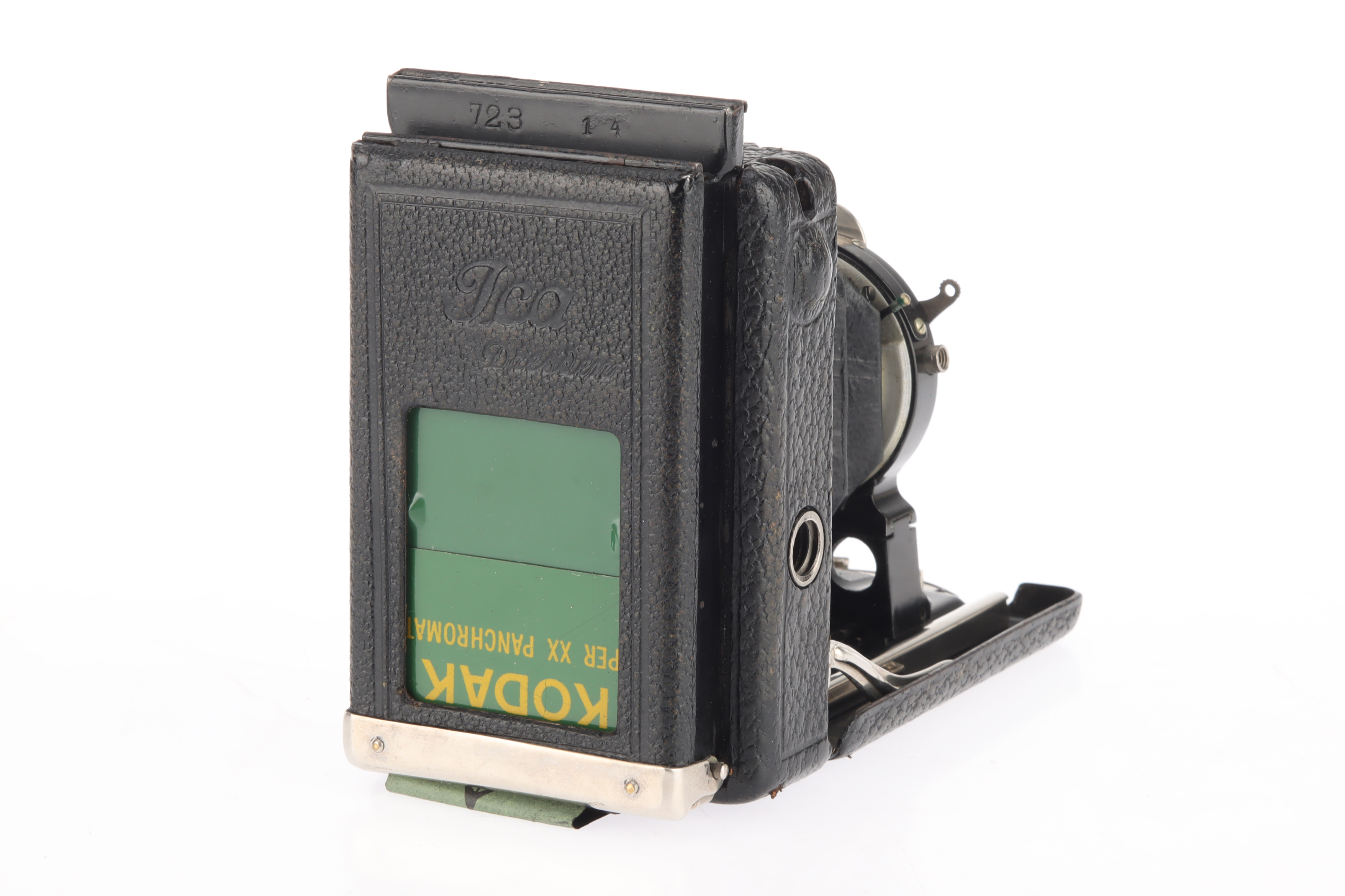 Lot 209 - An ICA Victrix Folding Camera,