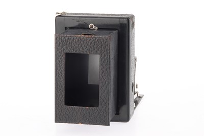 Lot 203 - An Ernemann Heag XV Folding Camera