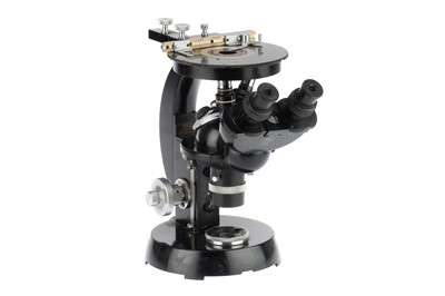Lot 124 - A Vintage Inverted Microscope by Carl Zeiss