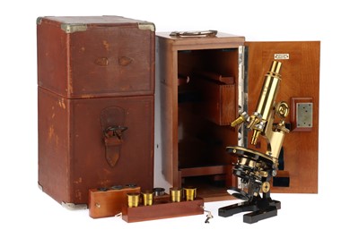 Lot 117 - A Zeiss IIa Compound Microscope