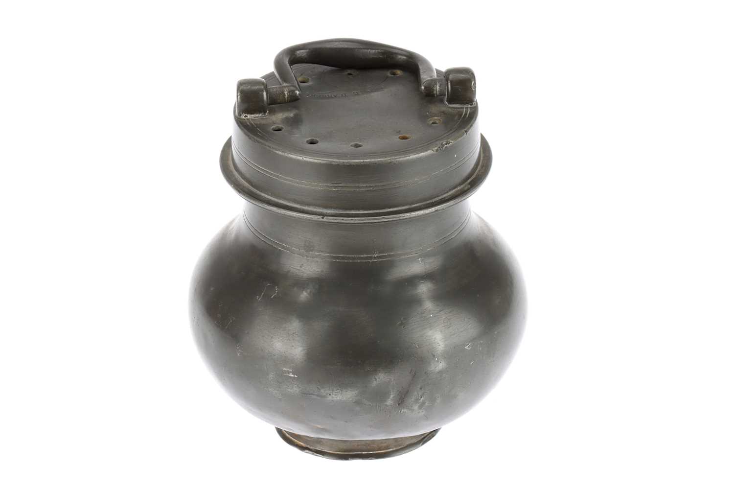 Lot 57 - Pewter Leech Jar