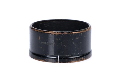 Lot 94 - A Leica FISON Lens Hood