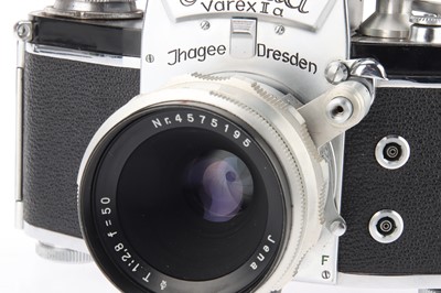 Lot 90 - An Exakta Varex IIa 35mm SLR Camera