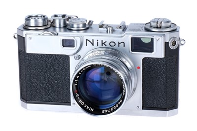 Lot 160 - A Nikon S2 Rangefinder Camera