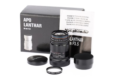 Lot 666 - A Voigtlander Apo-Lanthar MC f/3.5 90mm Lens