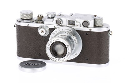 Lot 23 - A Leitz Wetzlar Leica IIIa 35mm Rangefinder Camera