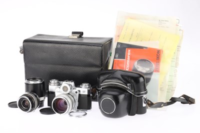 Lot 236 - A Zeiss Ikon Contarex Bulls-Eye 35mm SLR Camera Outfit