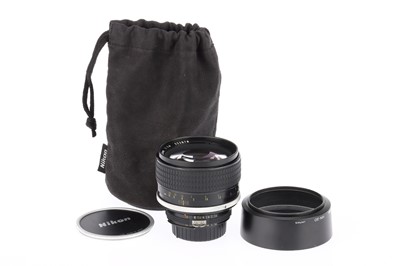 Lot 349 - A Nikon Nikkor f/1.4 85mm AI-S Lens