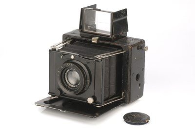 Lot 184 - An Ernemann Miniature Klapp 4.5x6cm Camera