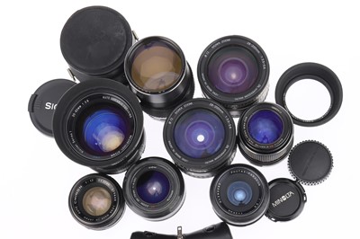 Lot 747 - A Mixed Selection of Camera Lenses