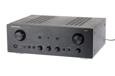 Lot 1390 - A Marantz Model PM7200 Amplifier