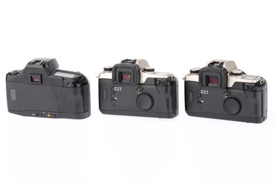 Lot 306 - A Group of Canon EOS 35mm SLR Cameras