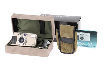 Lot 121 - A Contax Tvs 35mm Compact Camera in Maker's Packaging