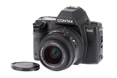 Lot 272 - A Contax NX 35mm SLR Camera