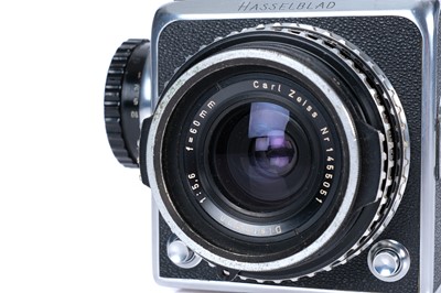 Lot 204 - A Hasselblad 1000F Medium Format Camera Outfit