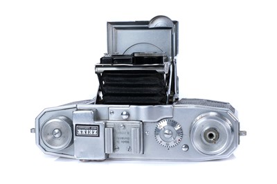 Lot 247 - A Zeiss Ikon Super Nettel II (537/24) Rangefinder Camera