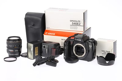 Lot 299 - A Canon EOS 5 35mm SLR Camera Outfit