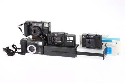 Lot 204 - A Selection of 35mm Compact Cameras