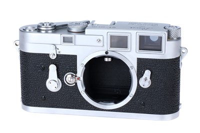 Lot 41 - A Leica M3 Rangefinder Body