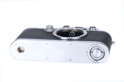 Lot 12 - A Leica IIIc 'Bright Chrome' Rangefinder Body