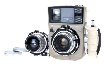 Lot 98 - A Linhof Press 70 Medium Format Rangefinder Camera