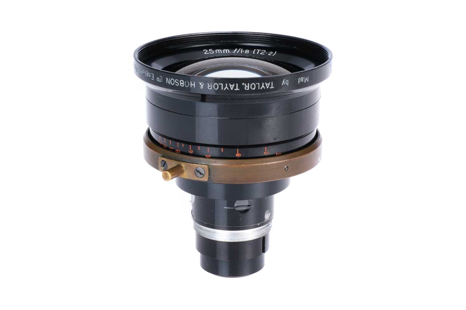 Lot 285 - A Cooke Speed Panchro Series II f/1.8 25mm