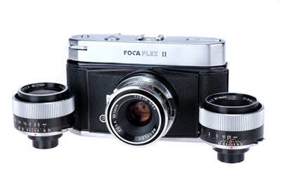 Lot 180 - A Foca FocaFlex II Camera