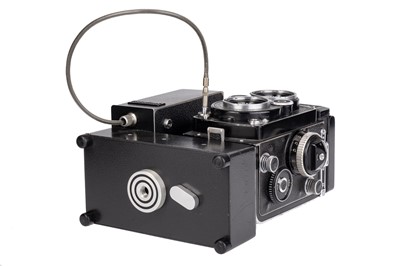 Lot 254 - A Rollei Rolleiflex 3.5F TLR Medium Format Camera