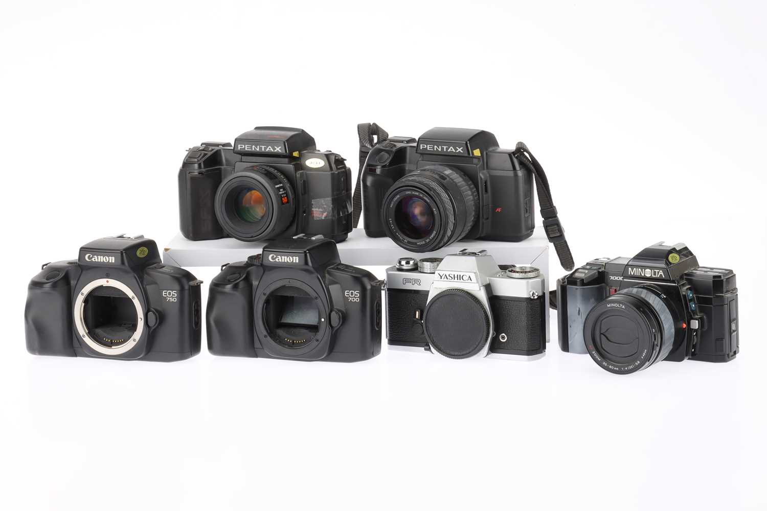 Lot 197 - A Selection of 35mm SLR Cameras