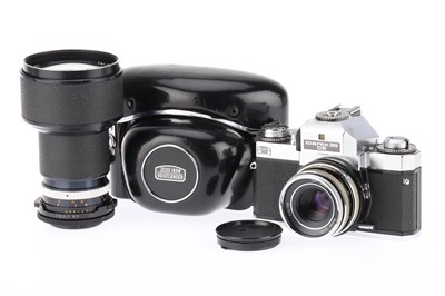 Lot 536 - A Zeiss Ikon Icarex 35 CS 35mm SLR Camera Outfit