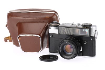 Lot 537 - A Kiev 5 35mm SLR Camera