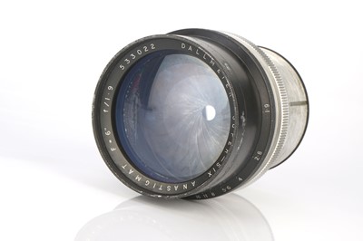 Lot 220 - A Dallmeyer Super Six f/1.9 6" Lens