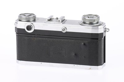 Lot 107 - A Contax II 35mm Rangefinder Camera