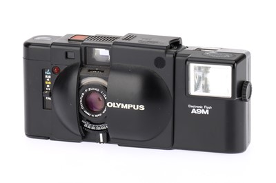 Lot 200 - An Olympus XA 35mm Rangefinder Camera