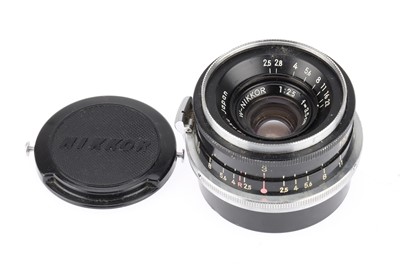 Lot 861 - A Nippon Kogaku (Nikon) W-Nikkor f/2.5 3.5cm (35mm) Lens