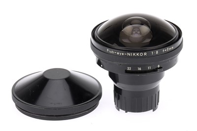 Lot 840 - A Nippon Kogaku Nikon Fish-Eye-Nikkor f/8 8mm Lens