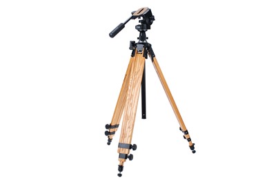 Lot 297 - A Berlebach Mulda Wooden Tripod