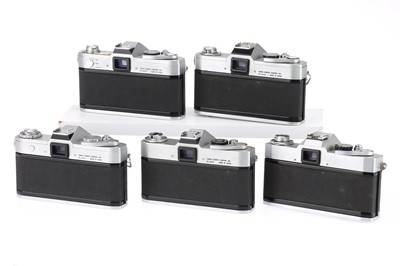 Lot 323 - A Selection of Canon 35mm SLR Camera Bodies