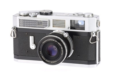 Lot 318 - A Canon 7 Rangefinder Camera