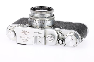 Lot 25 - A Leica IIc Rangefinder Camera