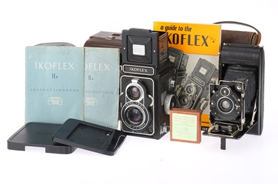 Lot 415 - A Zeiss Ikon Ikoflex IIa 855/16 Medium Format TLR Camera