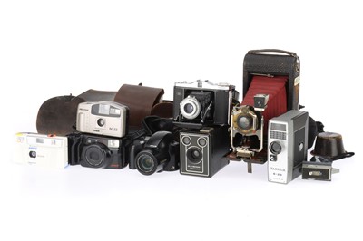 Lot 280 - A Selection of Film Cameras