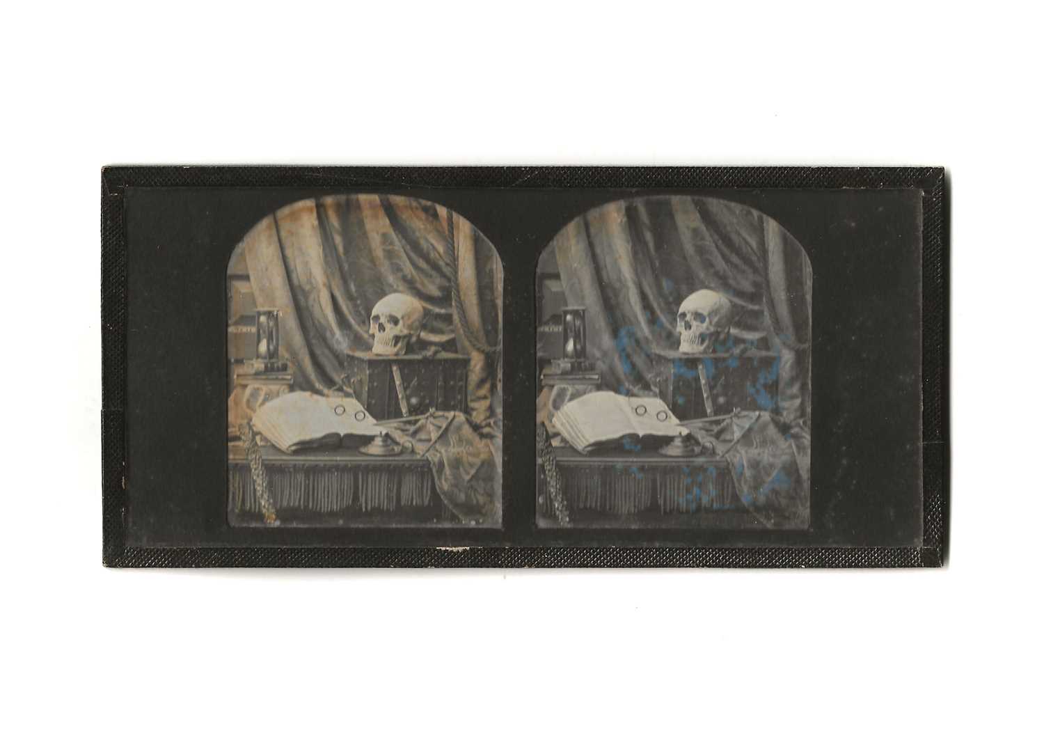 Lot 263 - THOMAS RICHARD WILLIAMS (1824-1871) A Stereoscopic Daguerreotype