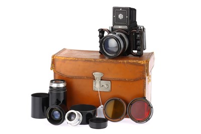 Lot 401 - An Agiflex II Roll Film SLR Camera Outfit