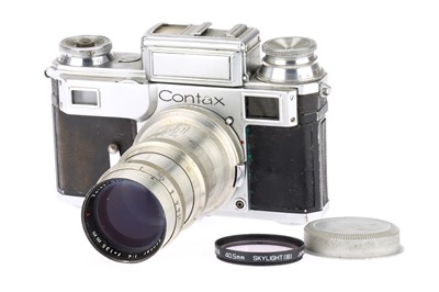 Lot 111 - A Contax III Rangefinder Camera