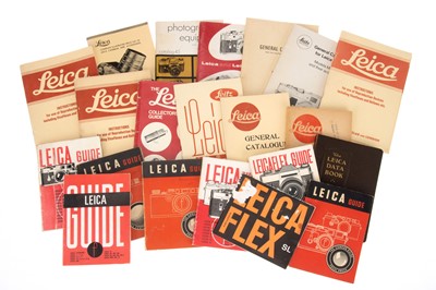 Lot 1202 - A Selection of Leica Literature and Guides