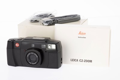 Lot 149 - A Leica C2-Zoom 35mm Rangefinder Camera