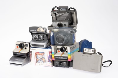 Lot 477 - A Selection of Instant Film Cameras